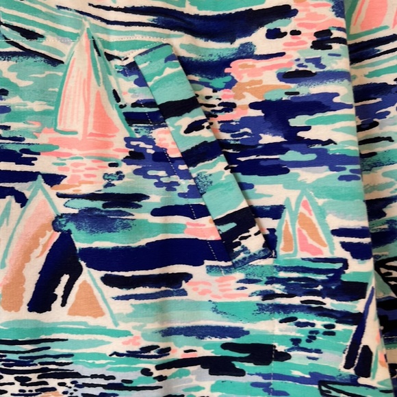 Lilly Pulitzer Popover Top NWTs - Picture 3 of 9